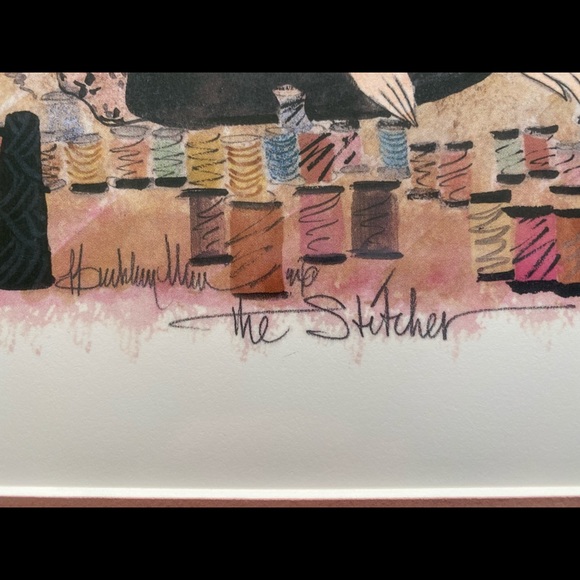 P Buckley Moss “The Stitcher” framed limited edition print, signed & numbered - Picture 3 of 5